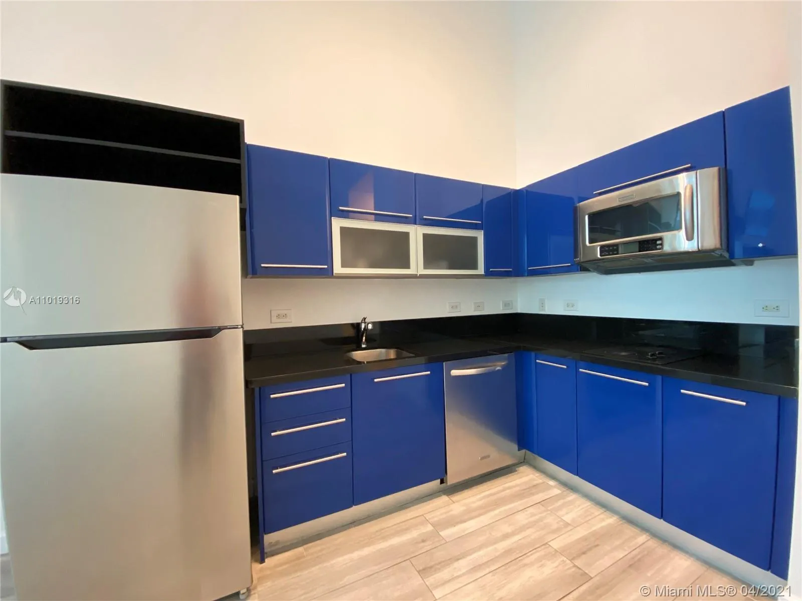 253 NE 2nd St # 227, Miami FL 33132