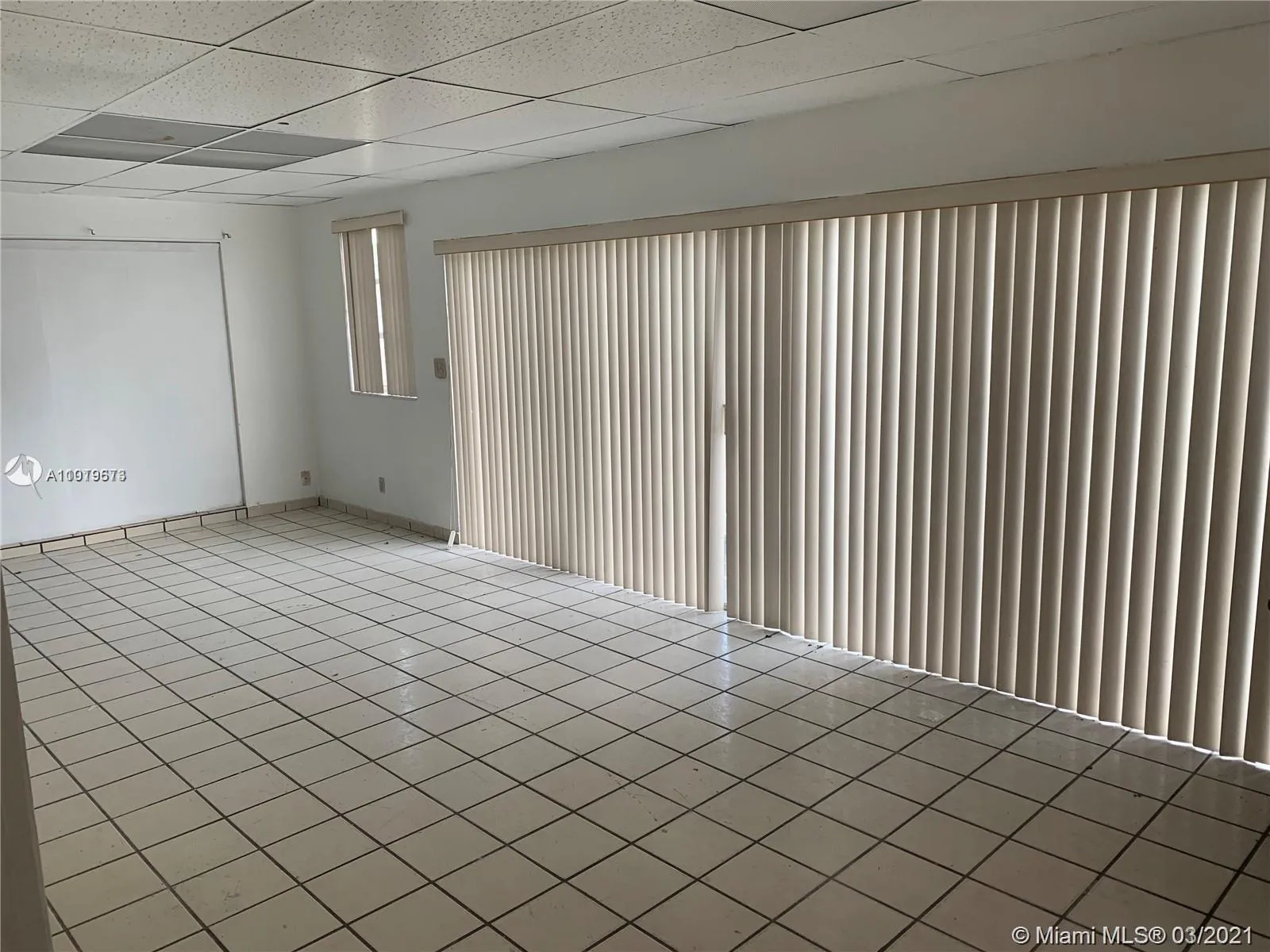 801 S Highland Dr, Hollywood FL 33021