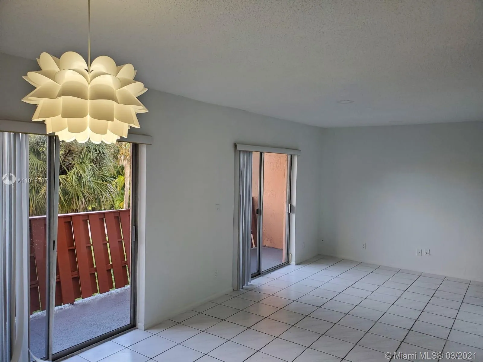8905 NW 28th Dr # B, Coral Springs FL 33065