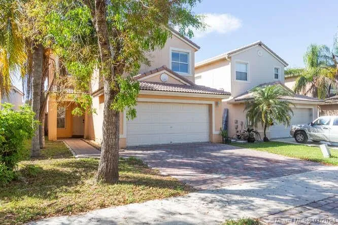 1888 SE 14th St, Homestead FL 33035