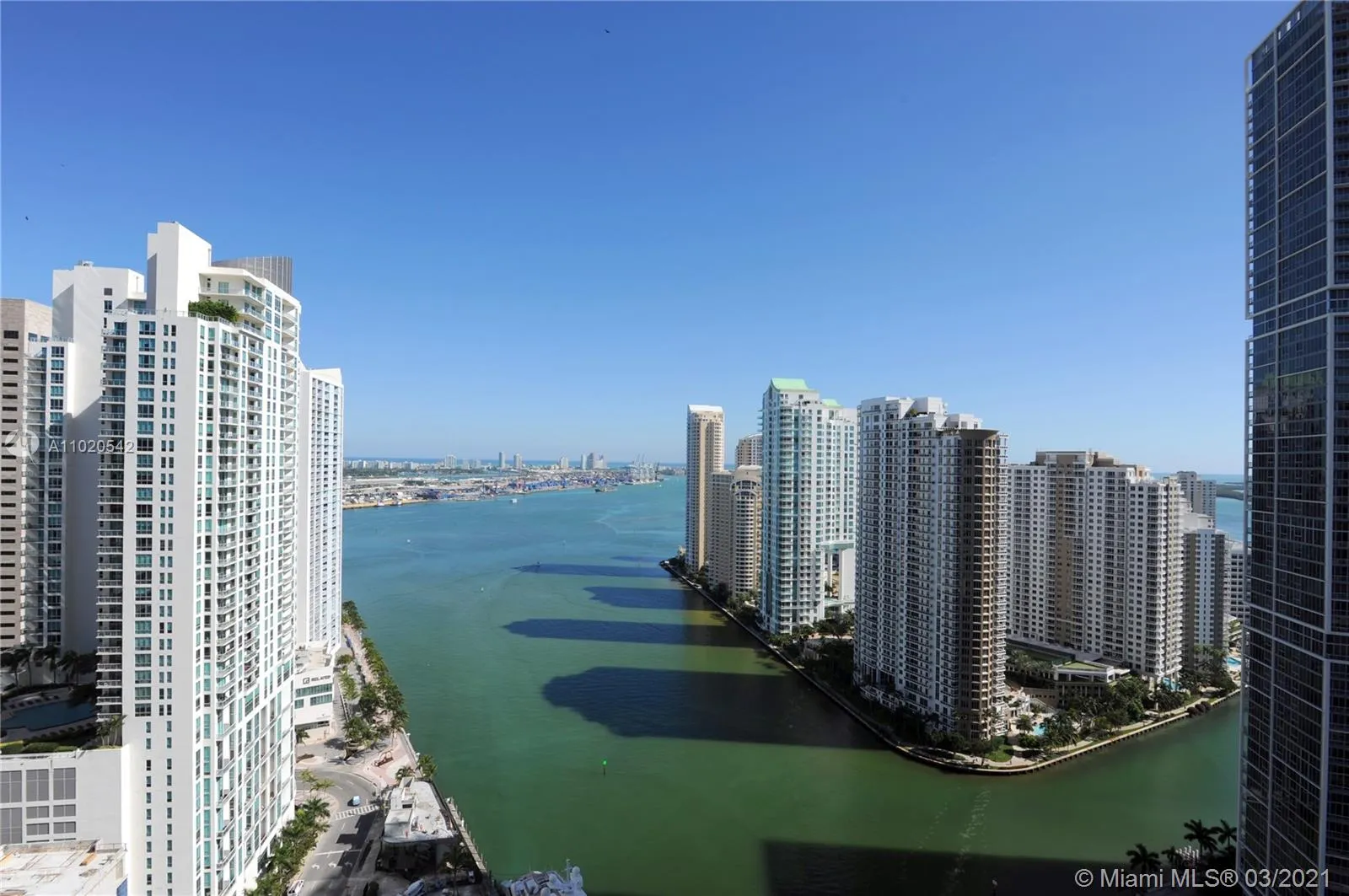 200 Biscayne Boulevard Way # 3307, Miami FL 33131