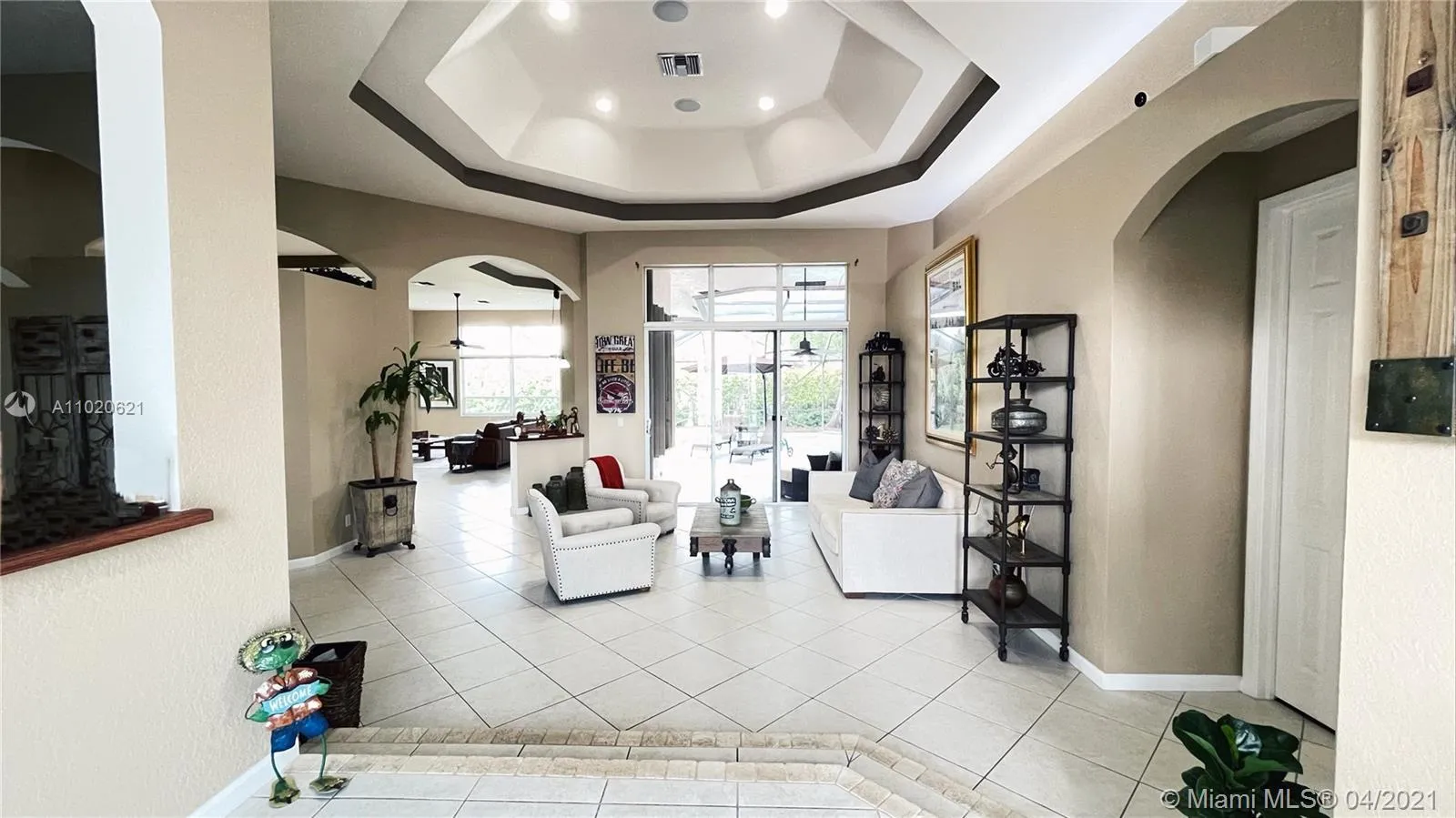 2558 Eagle Run Ln, Weston FL 33327