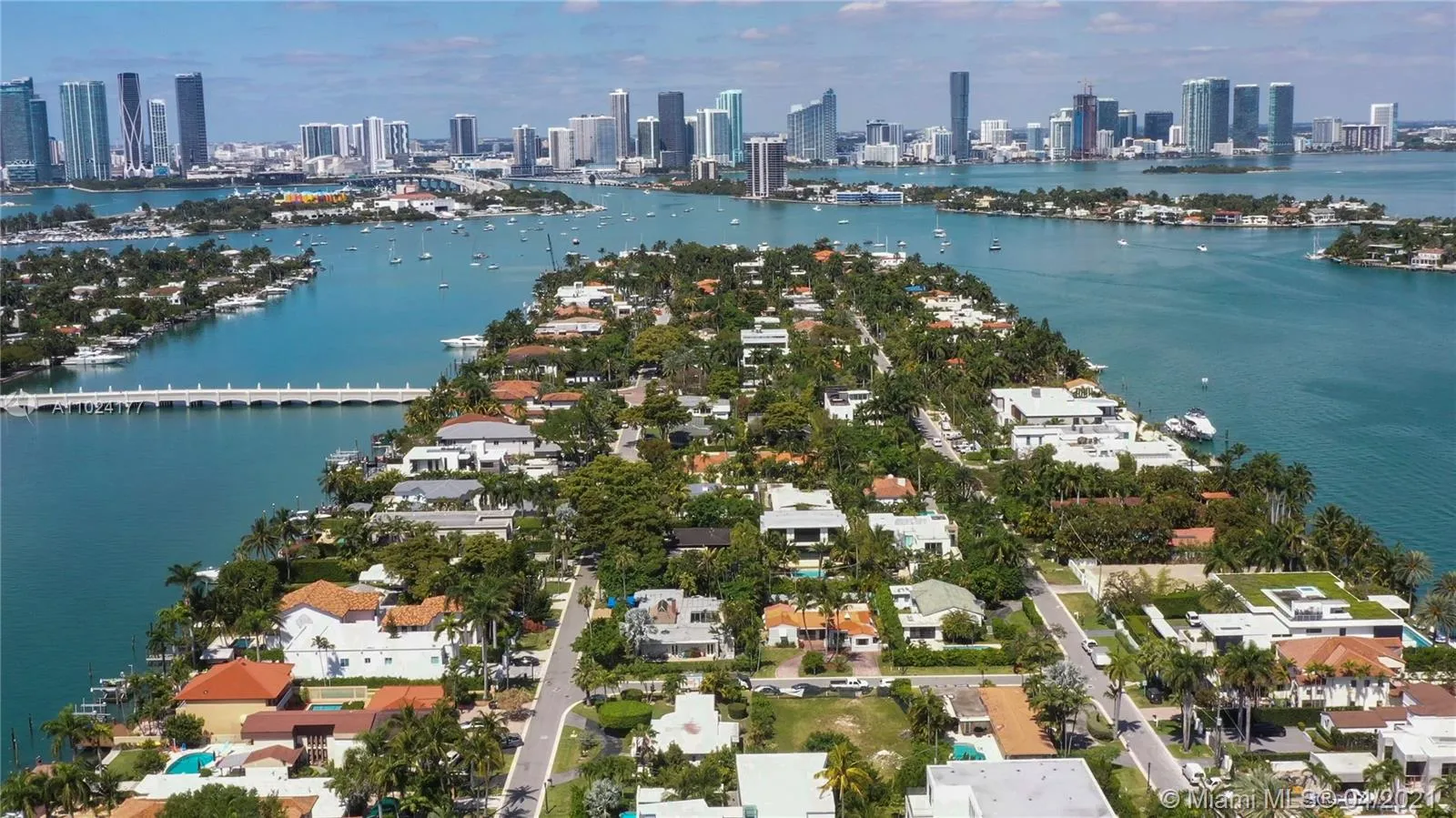 118 E 3rd Ct, Miami Beach FL 33139