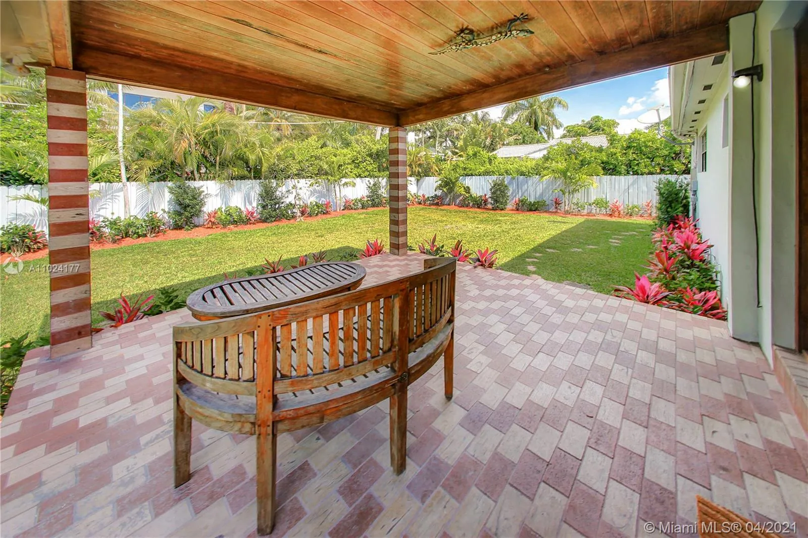118 E 3rd Ct, Miami Beach FL 33139