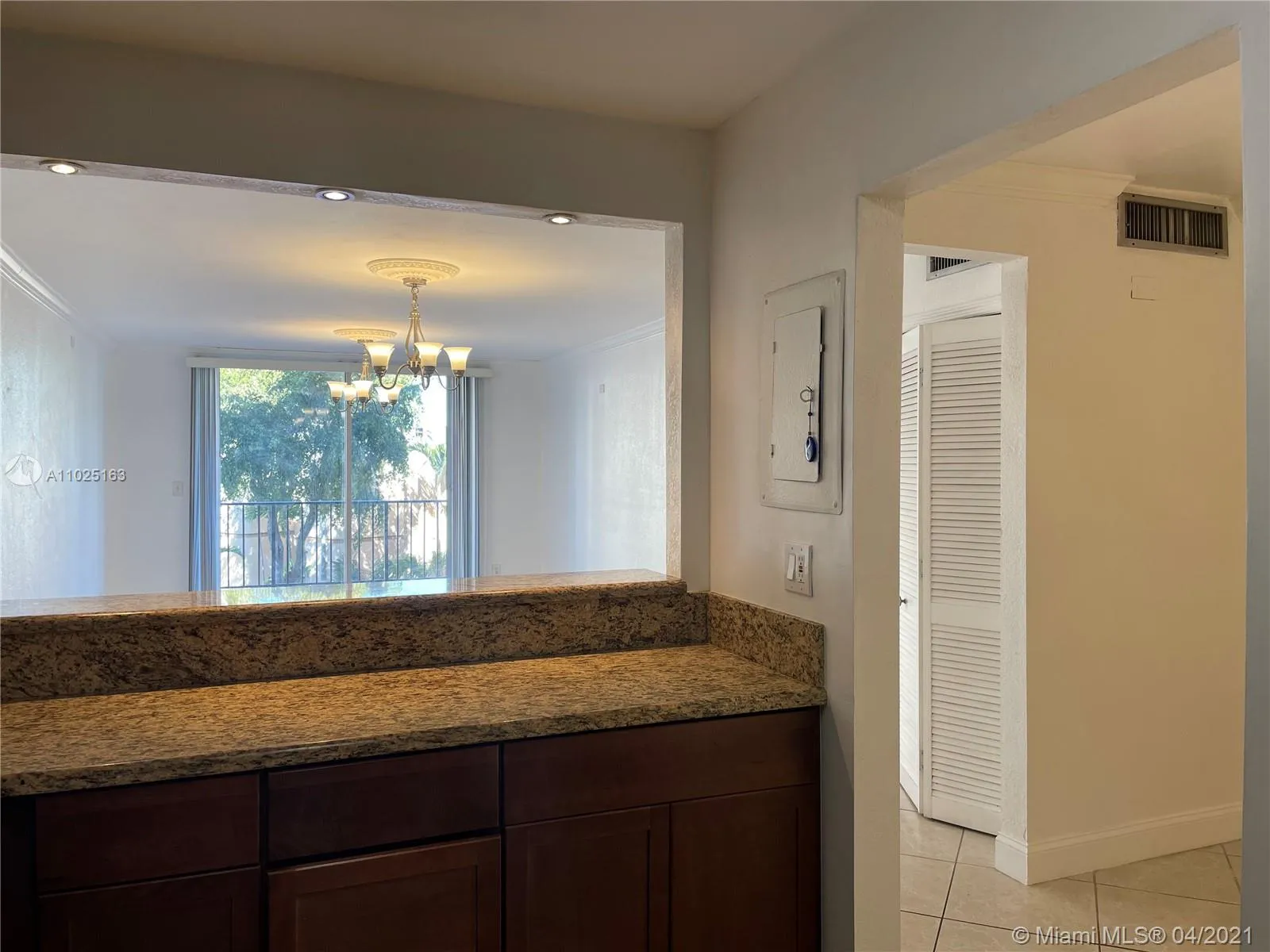 1465 NE 123rd St # 303, North Miami FL 33161