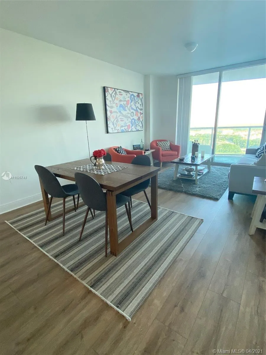 2681 N Flamingo Rd # 2004S, Sunrise FL 33323