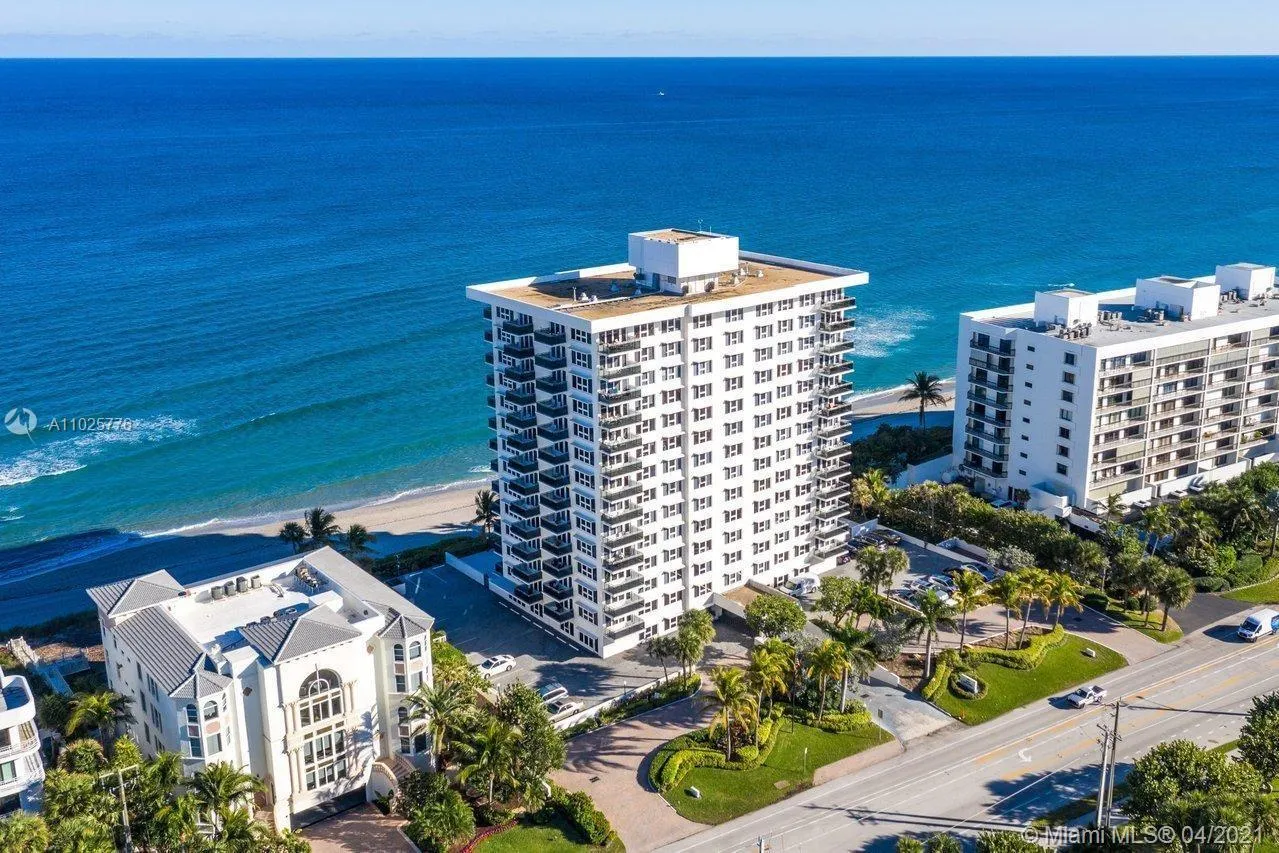 2 bedroom 2 bath for sale at 2066 N Ocean Blvd, Boca Raton FL 33431
