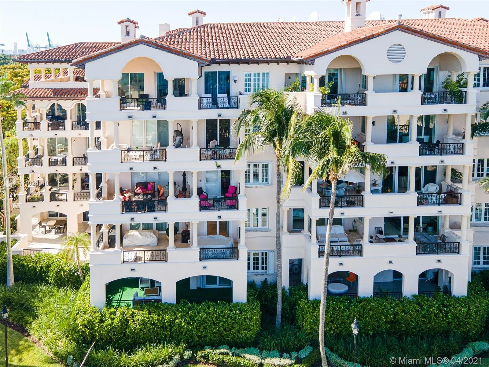 19115 Fisher Island Dr # 19115, Miami Beach FL 33109