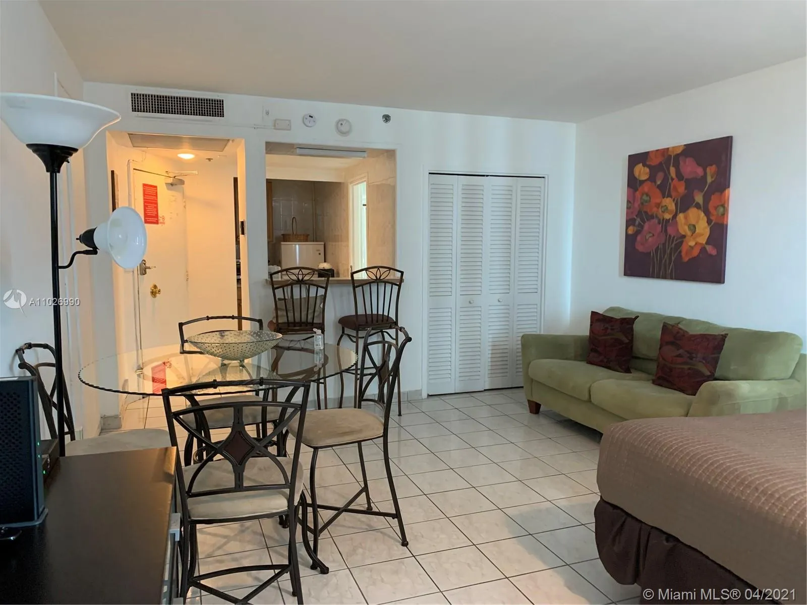 5445 Collins Ave # 415, Miami Beach FL 33140