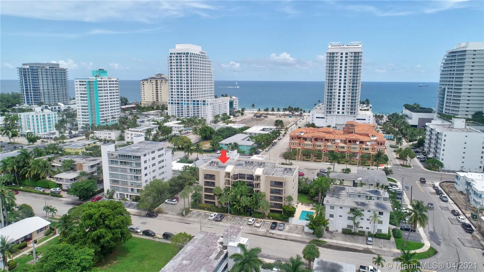 2 bedroom 2 bath for sale at 520 Orton Ave # 204, Fort Lauderdale FL 33304