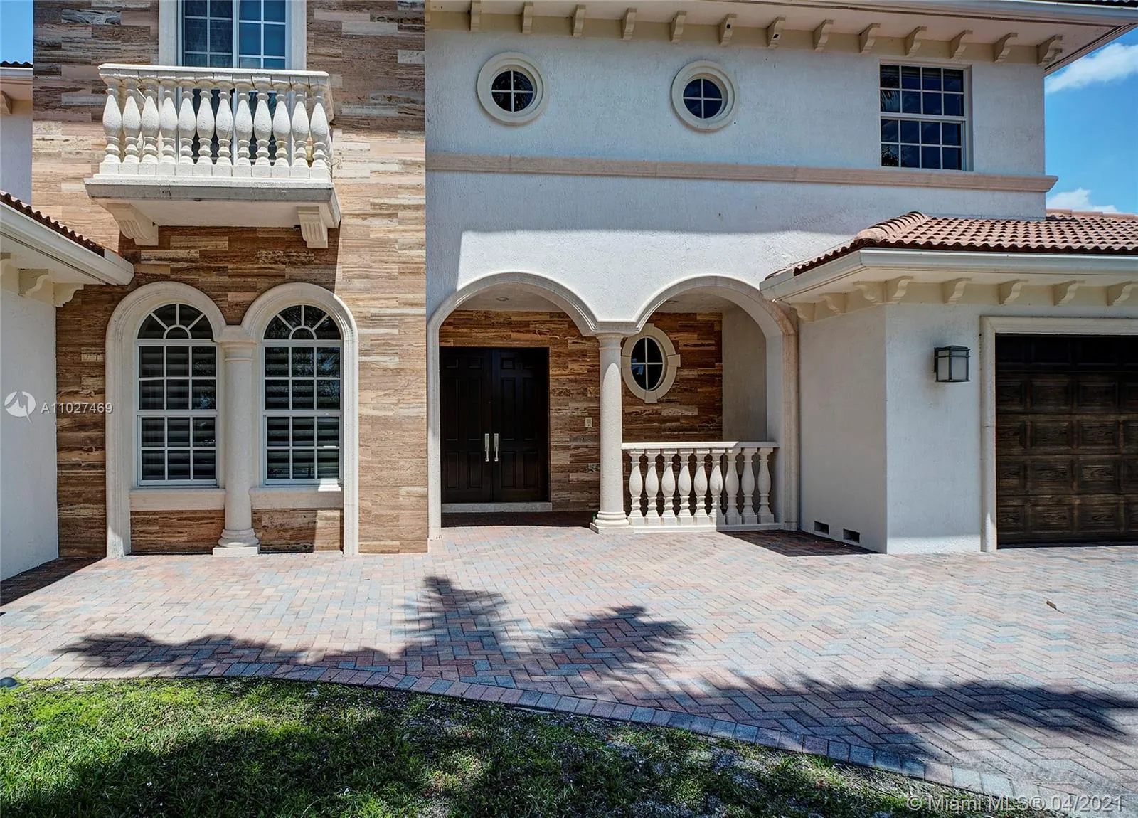 3200 Lake Ridge Lane, Weston FL 33332