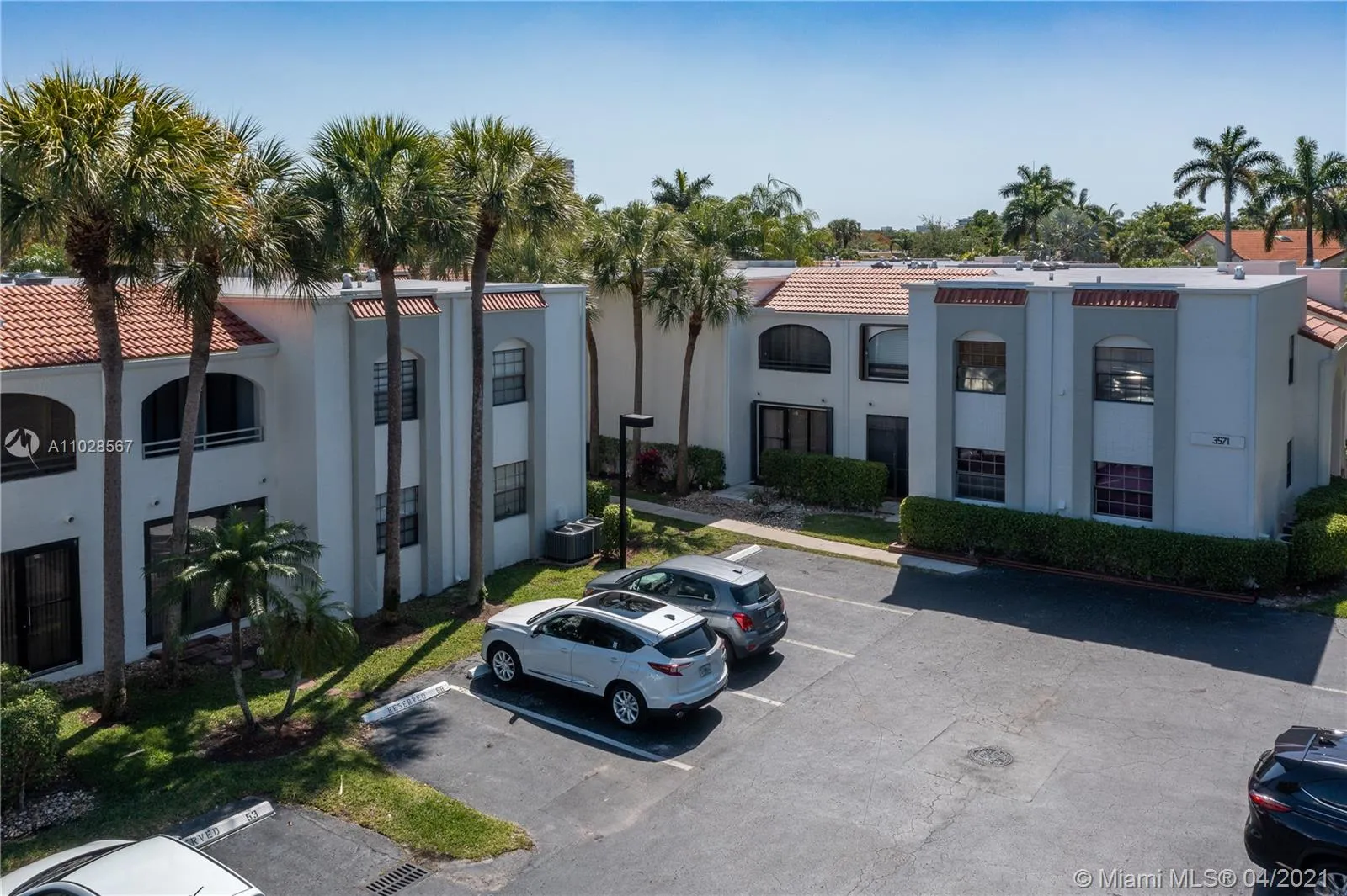 3571 Magellan Cir # 4, Aventura FL 33180