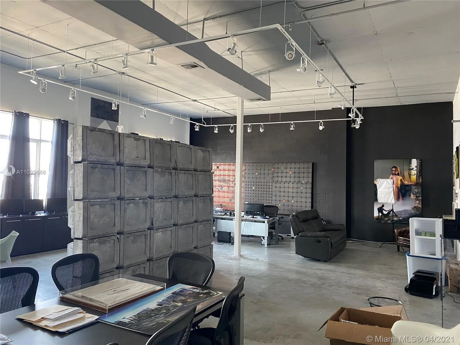 250 NW 23rd St # 412, Miami FL 33127