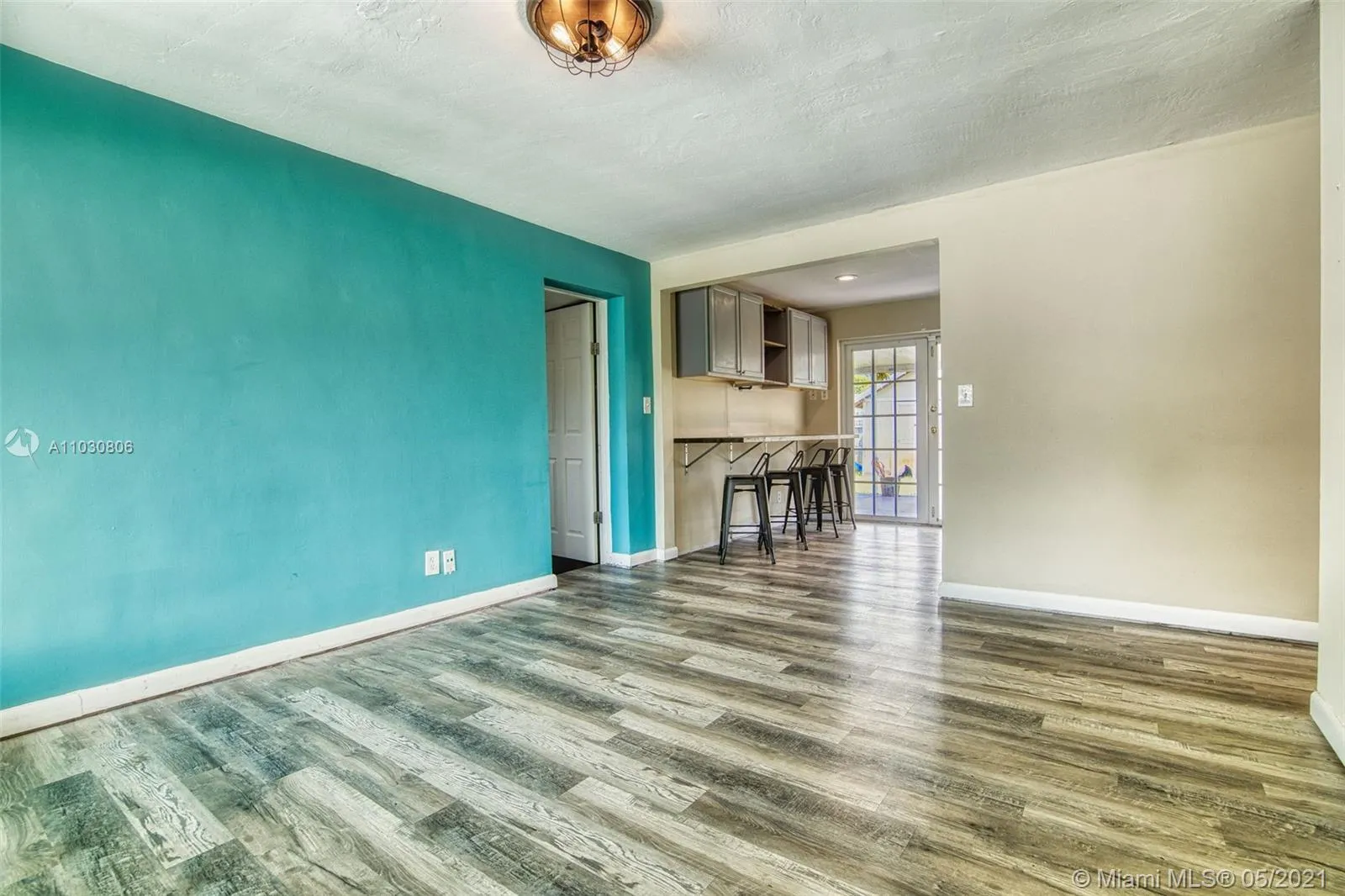 4313 SW 50th St, Dania Beach FL 33314