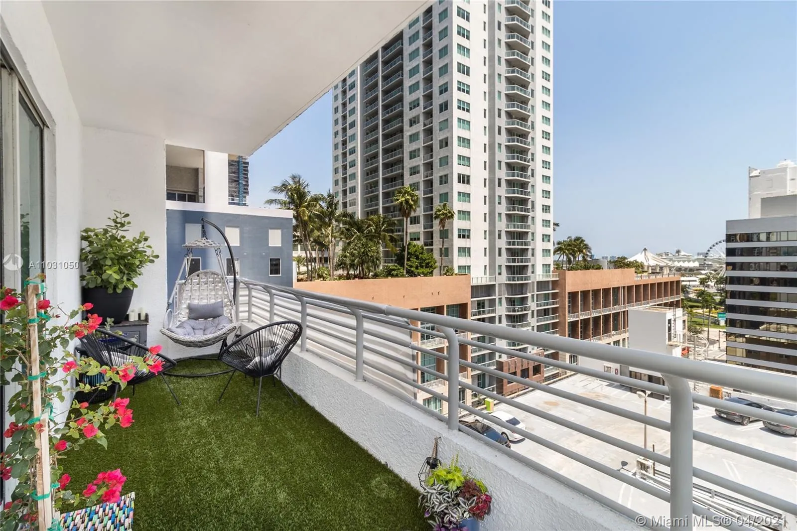 2 bedroom 2 bath for rent at 133 NE 2nd Ave # 1002, Miami FL 33132