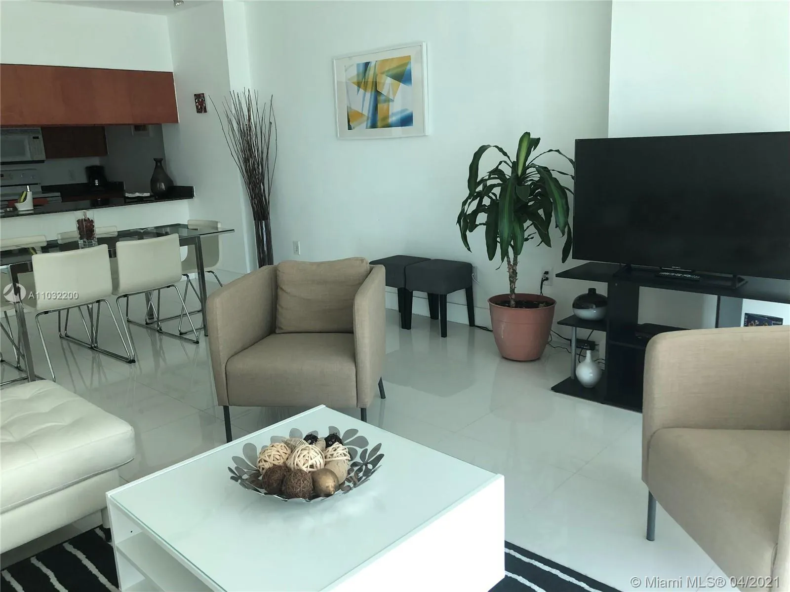 1200 Brickell Bay Dr # 4303, Miami FL 33131