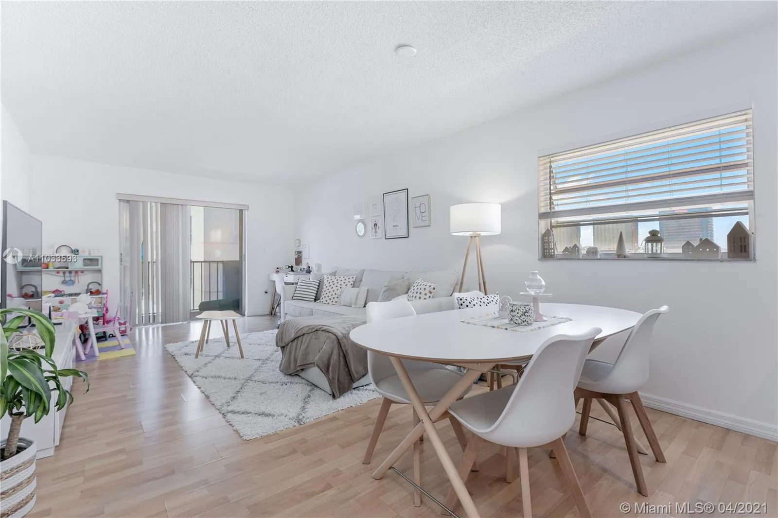 6965 Harding Ave # 401, Miami Beach FL 33141