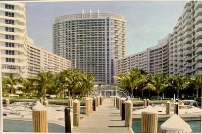 2 bedroom 2 bath for rent at 1500 Bay Rd # 134S, Miami Beach FL 33139