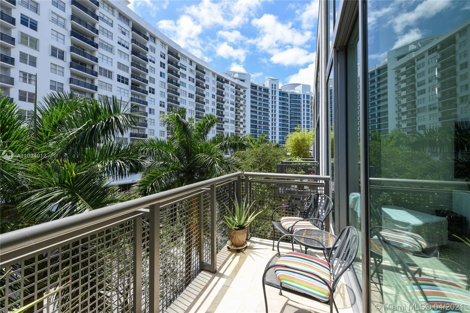 6000 Collins Ave # 505, Miami Beach FL 33140