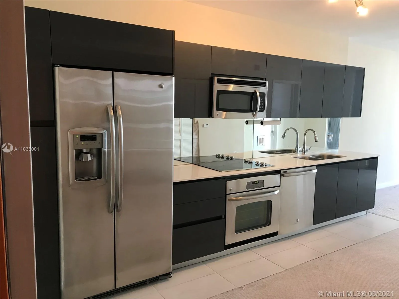 31 SE 6th St # 2206, Miami FL 33131