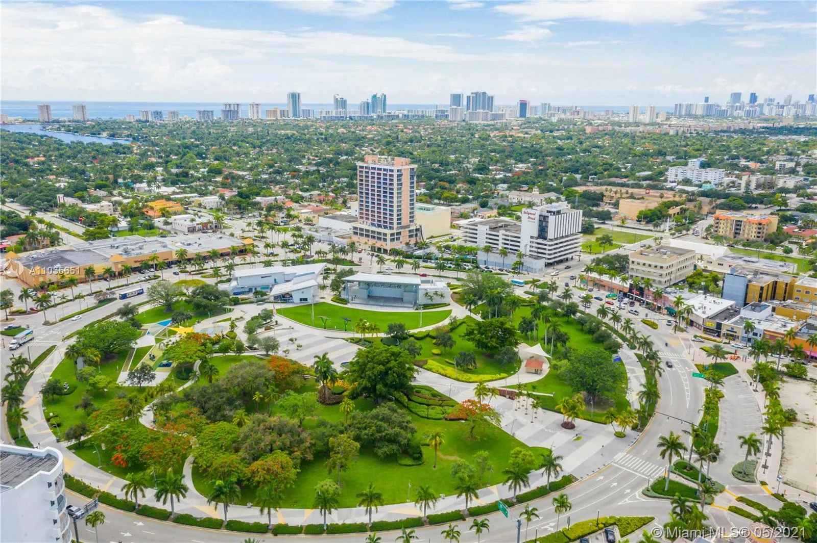 1830 Radius Dr # 909, Hollywood FL 33020