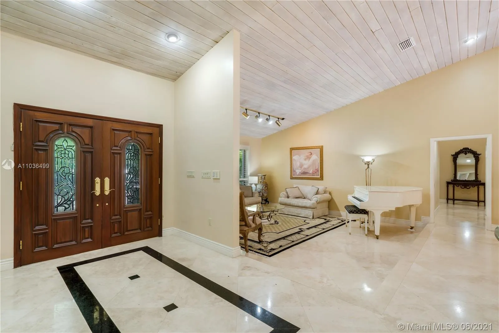 10126 SW 93rd Pl, Miami FL 33176