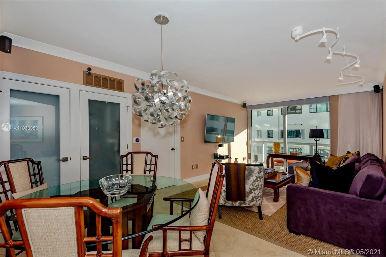 6365 Collins Ave # 906, Miami Beach FL 33141