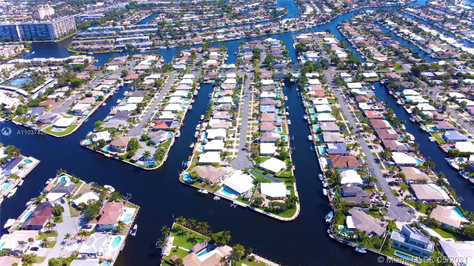 440 SE 8th Ave, Pompano Beach FL 33060