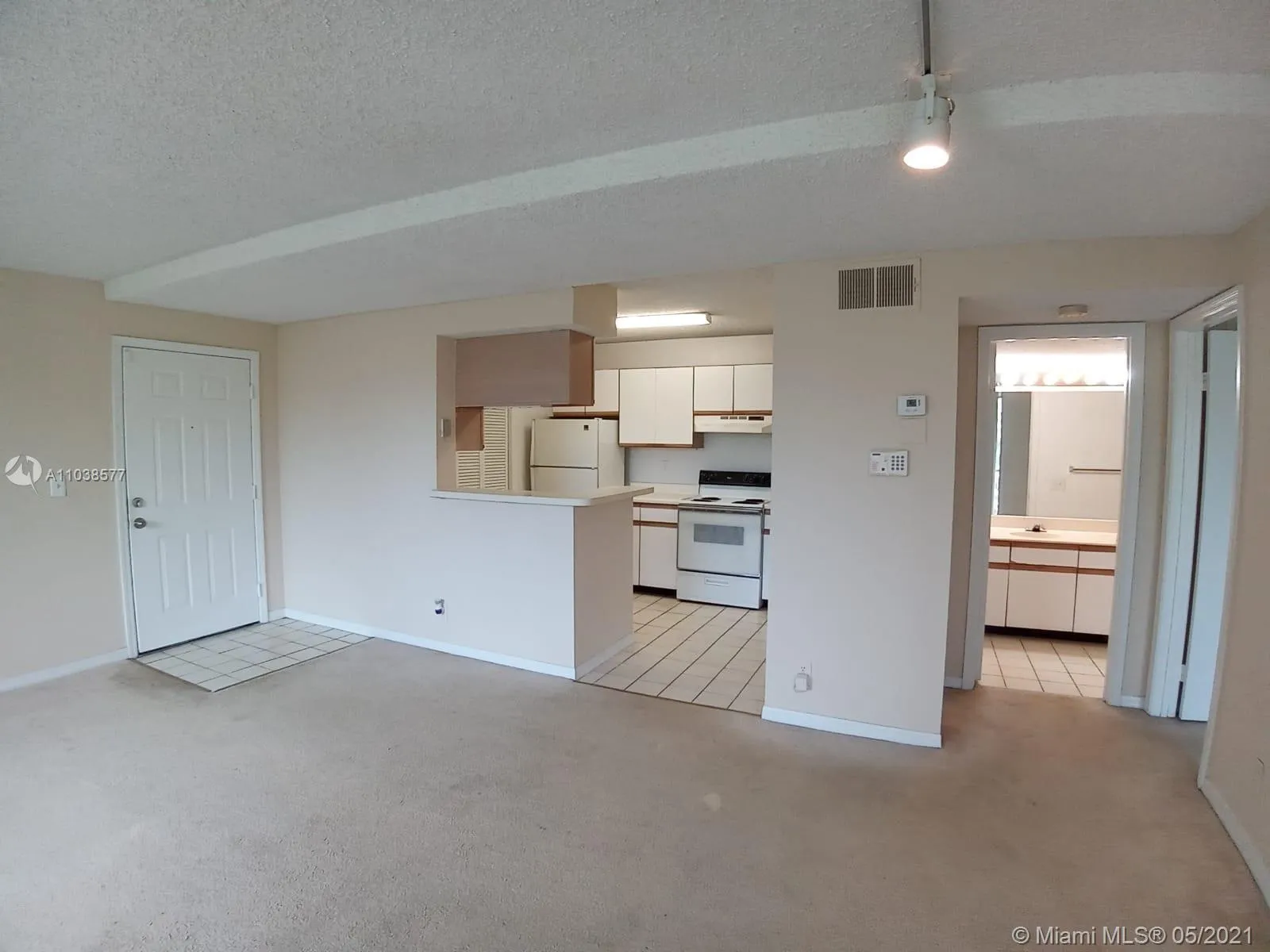 4005 W Mcnab Rd # C207, Pompano Beach FL 33069