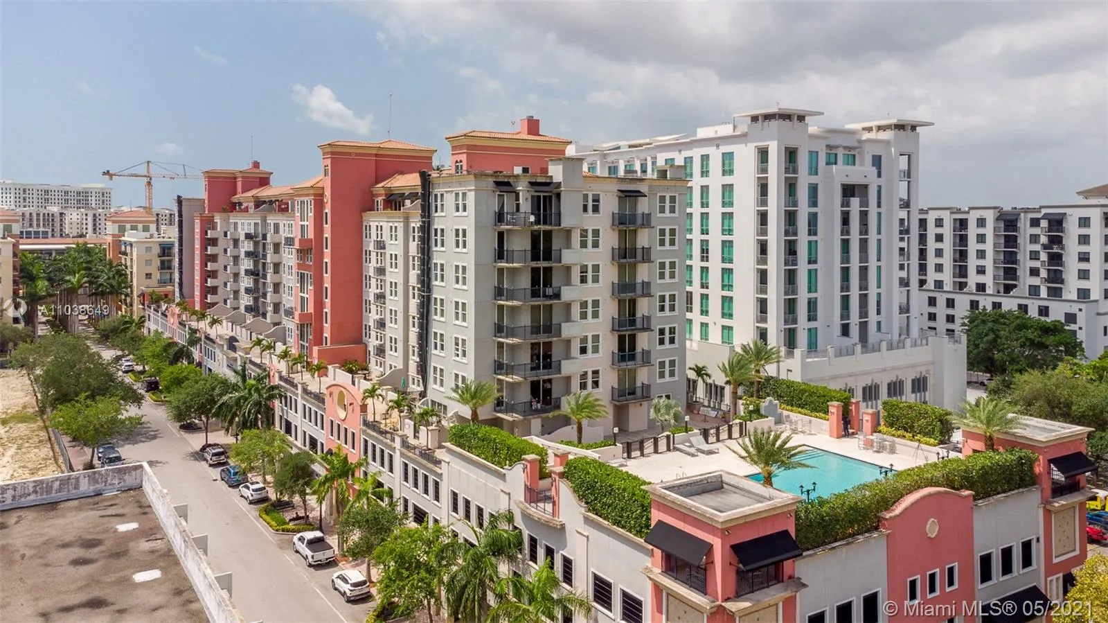 2 bedroom 2 bath for rent at 4100 Salzedo St # 706, Coral Gables FL 33146