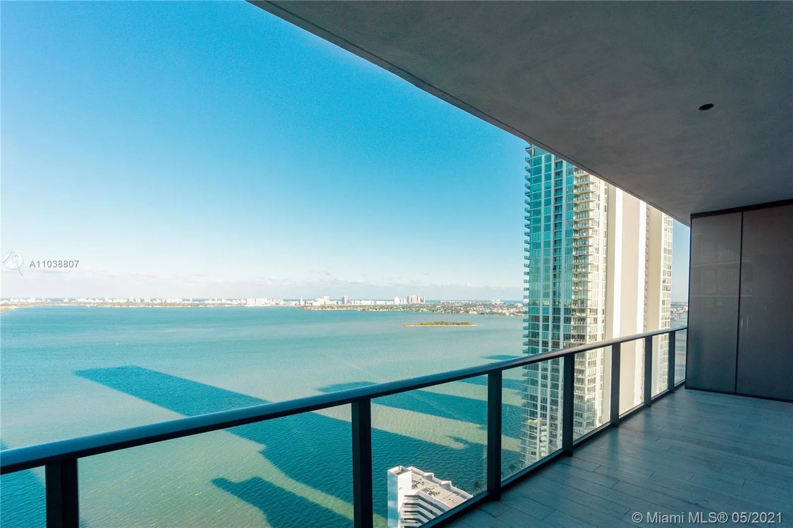 2 bedroom 2 bath for sale at 480 NE 31st St # 2906, Miami FL 33137