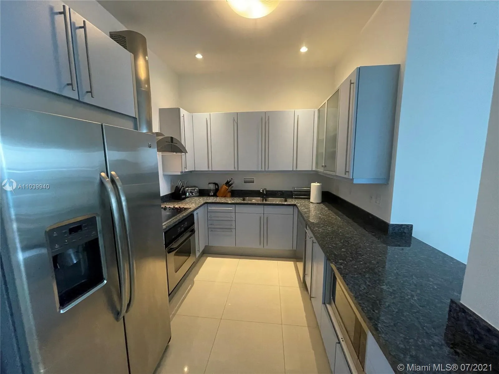 2301 Collins Ave # 1626, Miami Beach FL 33139