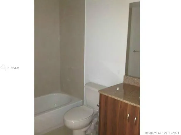 601 NE 23rd St, Miami FL 33137