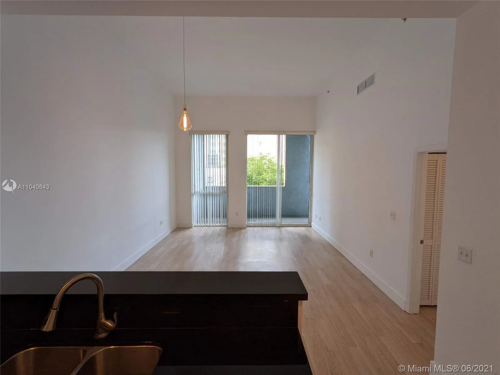 244 Biscayne Blvd # 206, Miami FL 33132