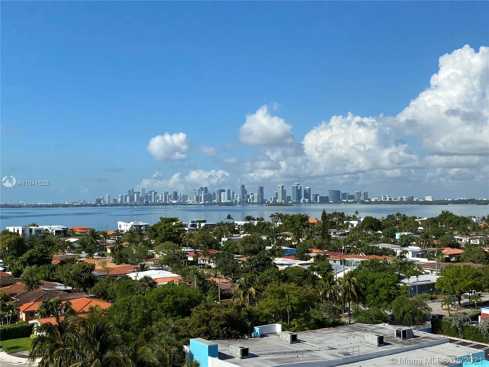 3 bedroom 2 bath for sale at 7901 Hispanola Ave # 801, North Bay Village FL 33141