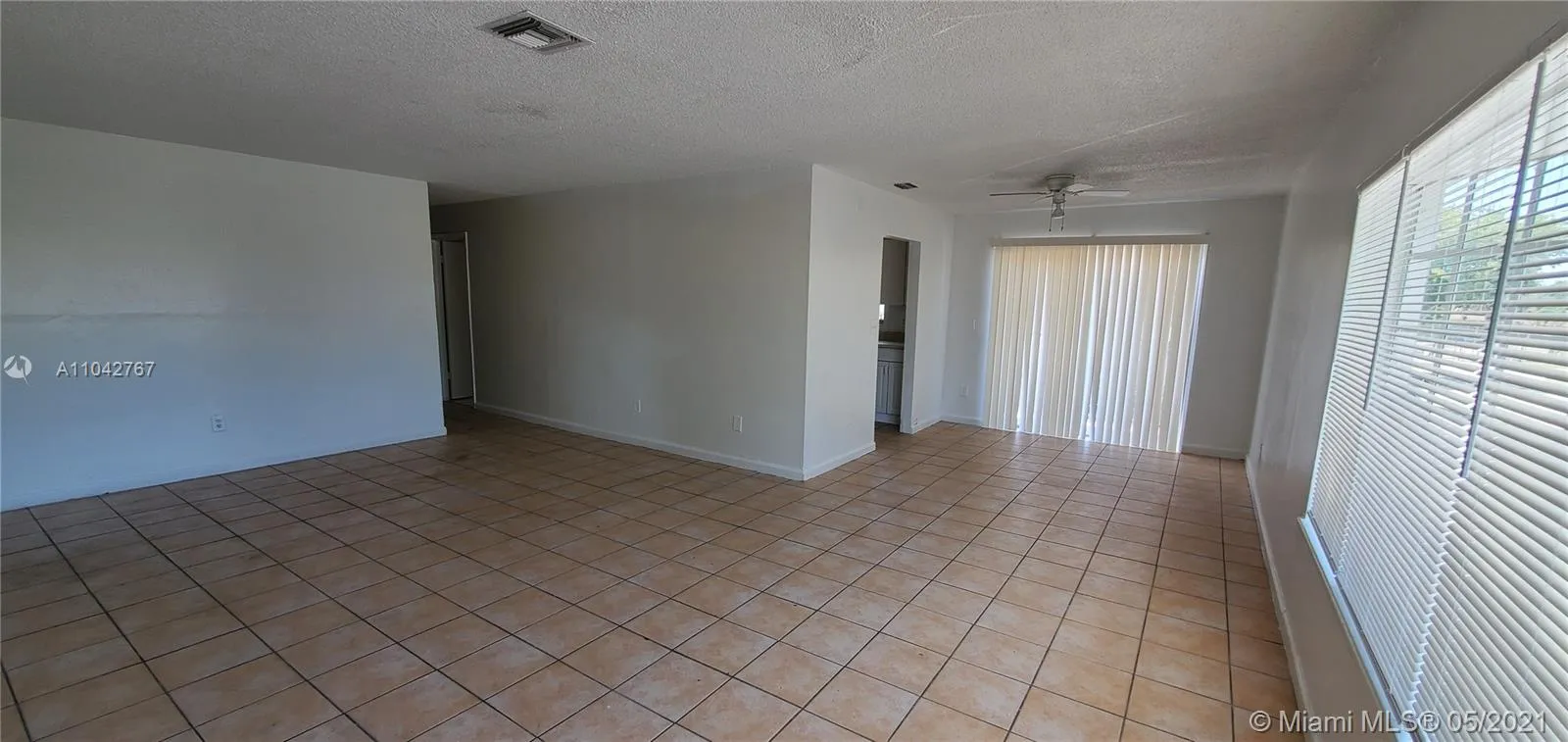 3 bedroom 2 bath for sale at 1833 NW 54th Ter, Lauderhill FL 33313