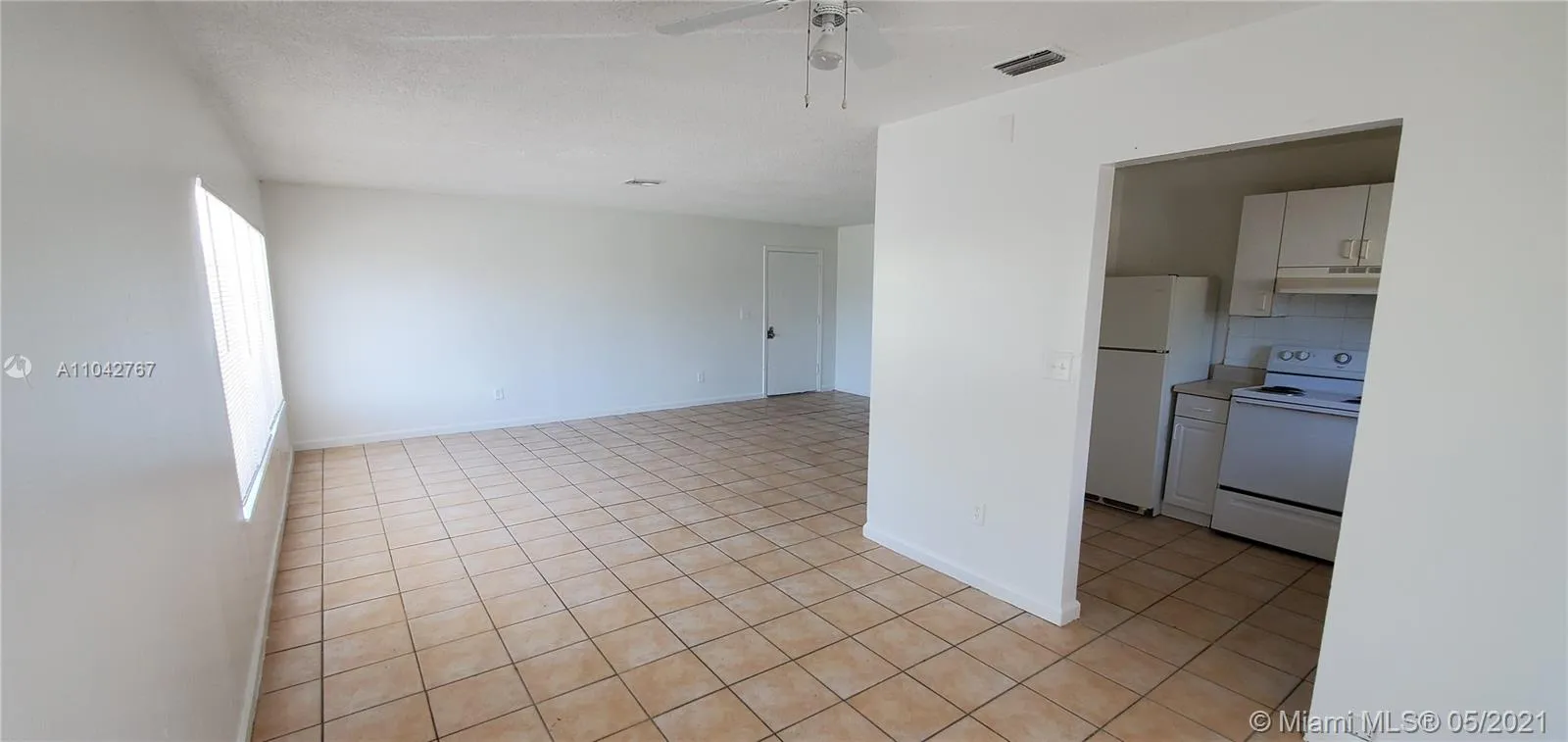 1833 NW 54th Ter, Lauderhill FL 33313