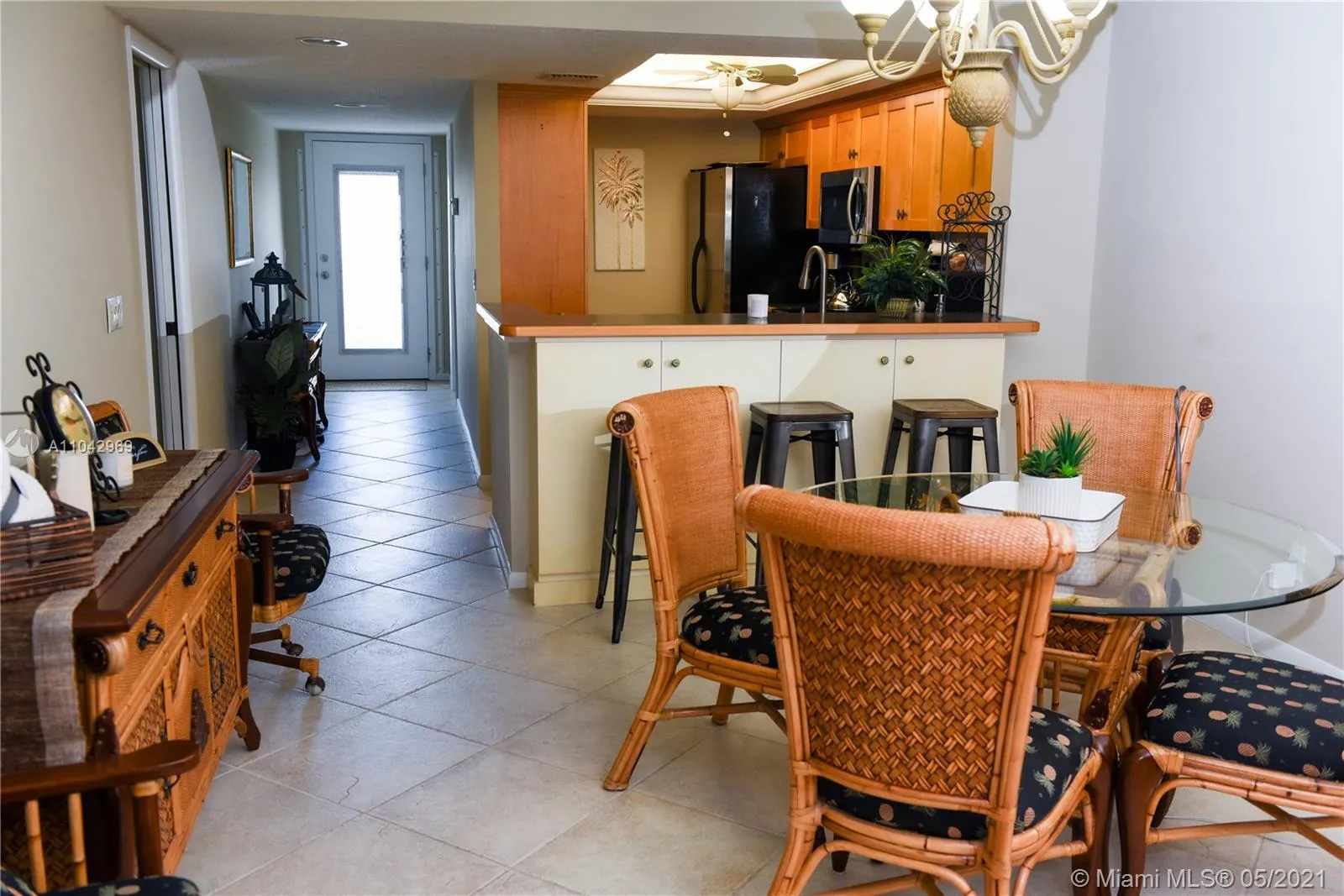 20 NE Plantation Rd # 306, Hutchinson Island FL 34996