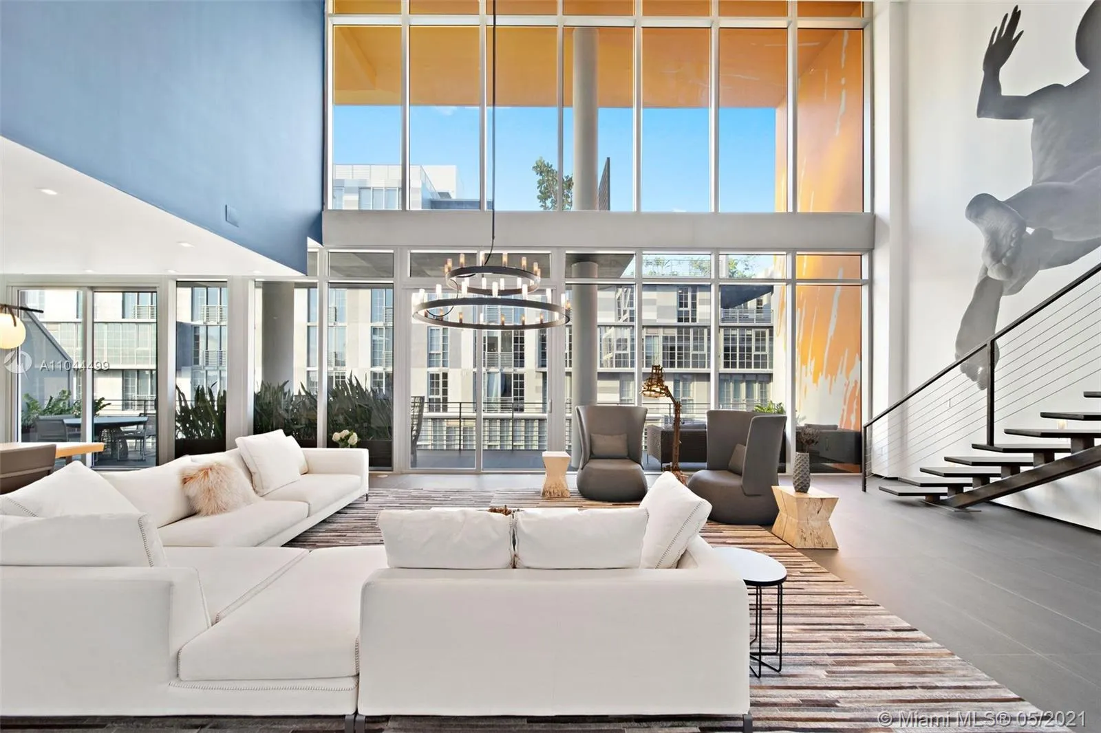 3 bedroom 3 bath for sale at 250 NW 24th St # A, Miami FL 33127