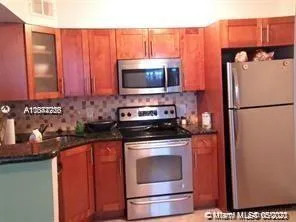 3212 NE 10th St, Pompano Beach FL 33062