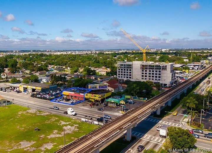 2735 NW 54th St, Miami FL 33142