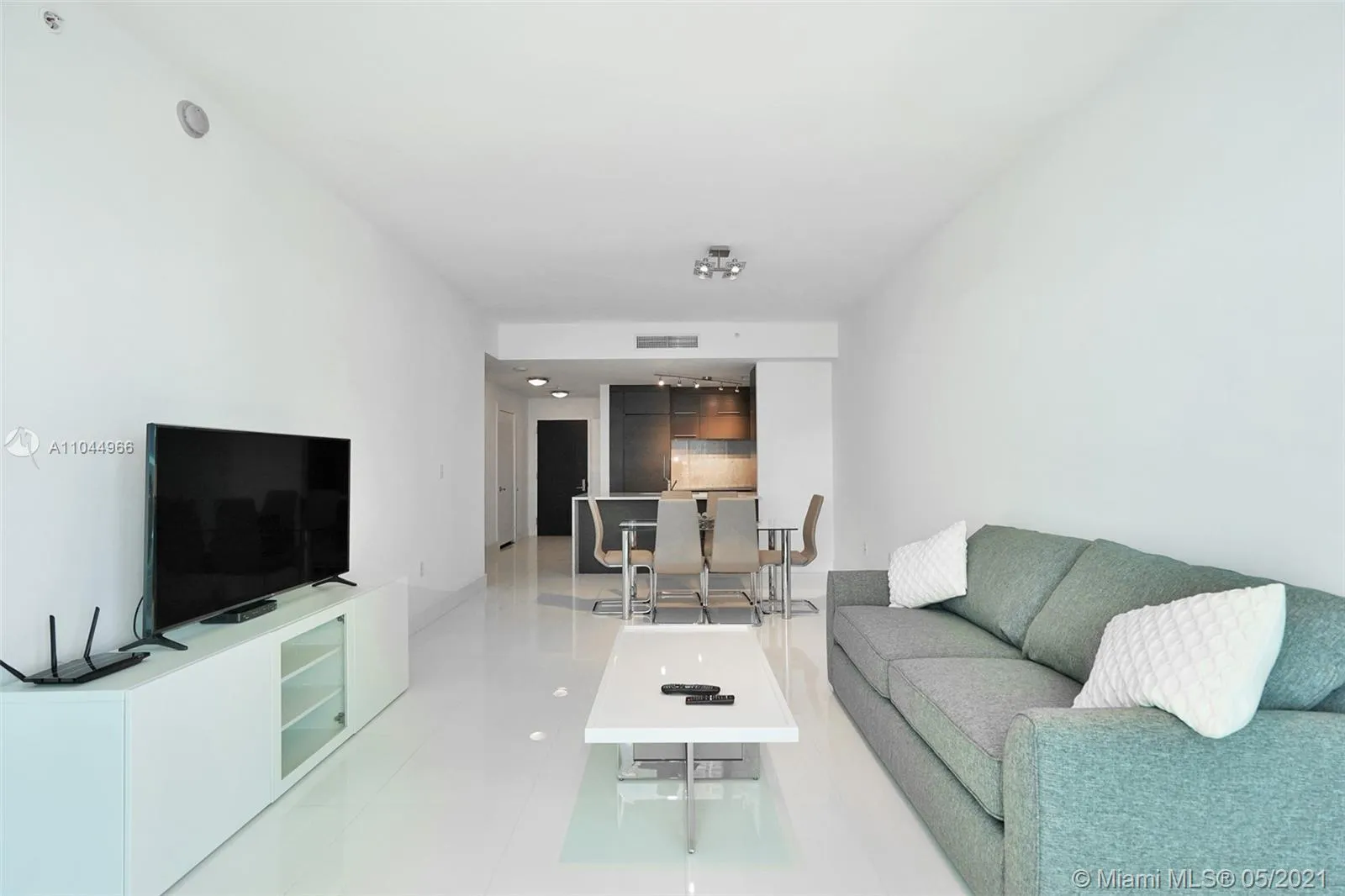 900 Biscayne Blvd # 5510, Miami FL 33132