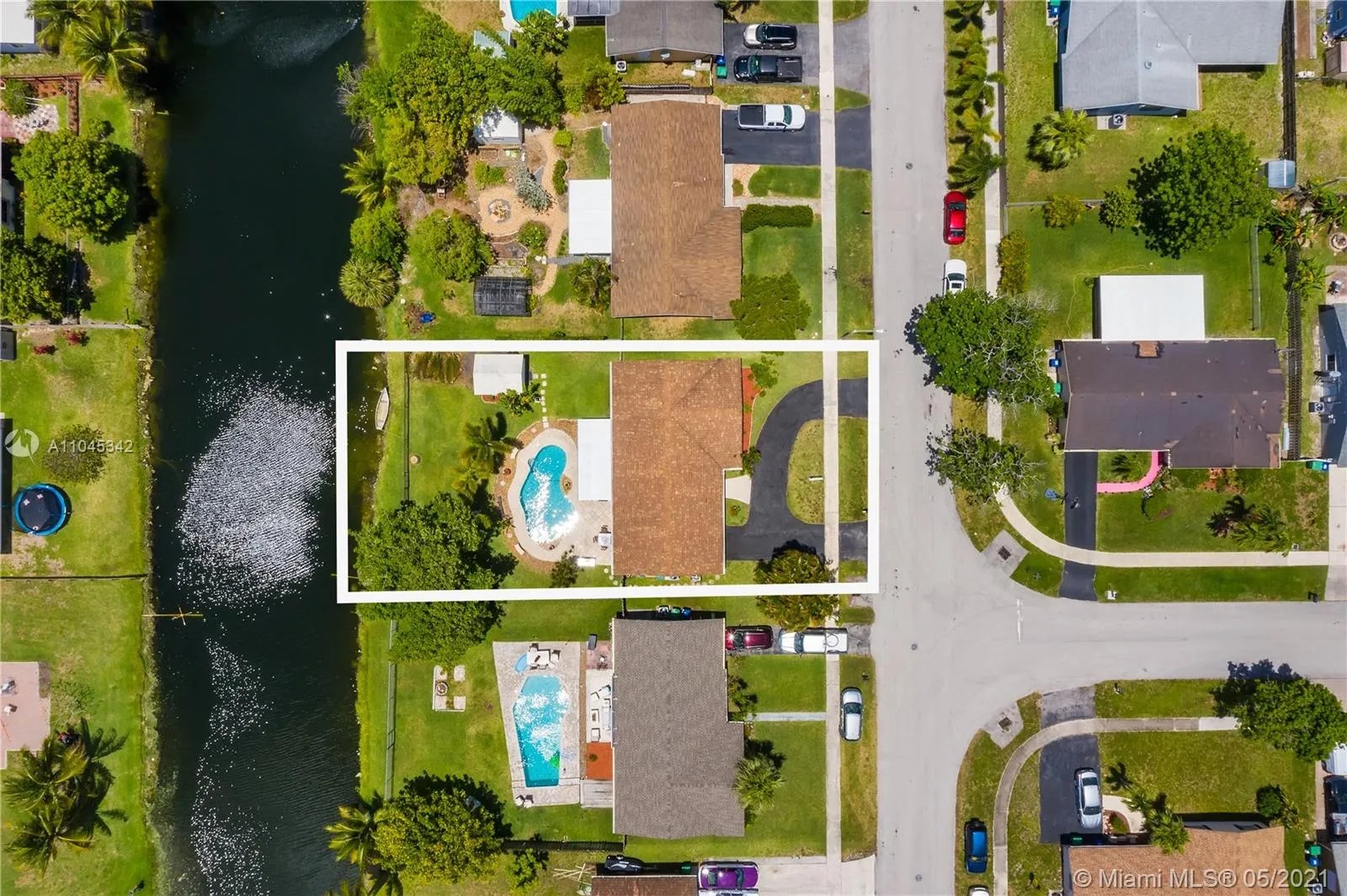 4531 NW 84th Ave, Lauderhill FL 33351
