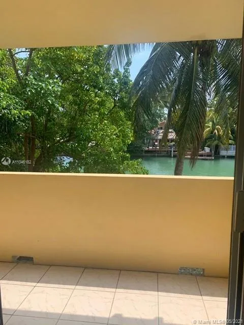 4011 N Meridian Ave # 29, Miami Beach FL 33140