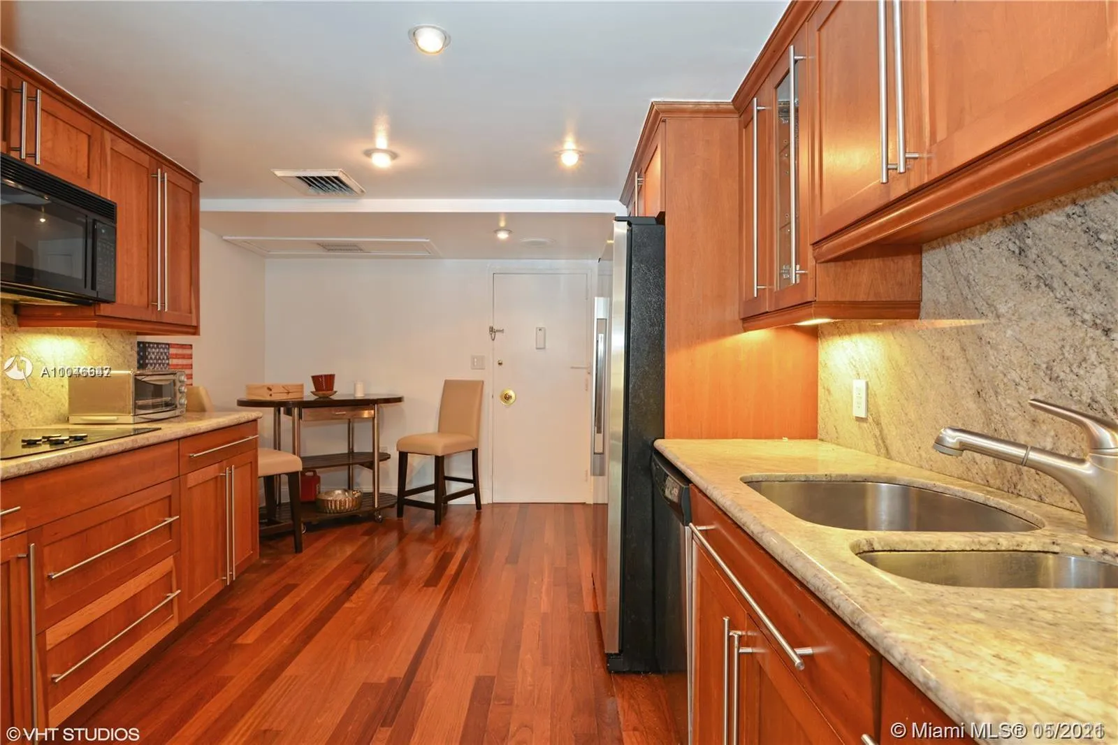 5255 Collins Ave # 12B, Miami Beach FL 33140