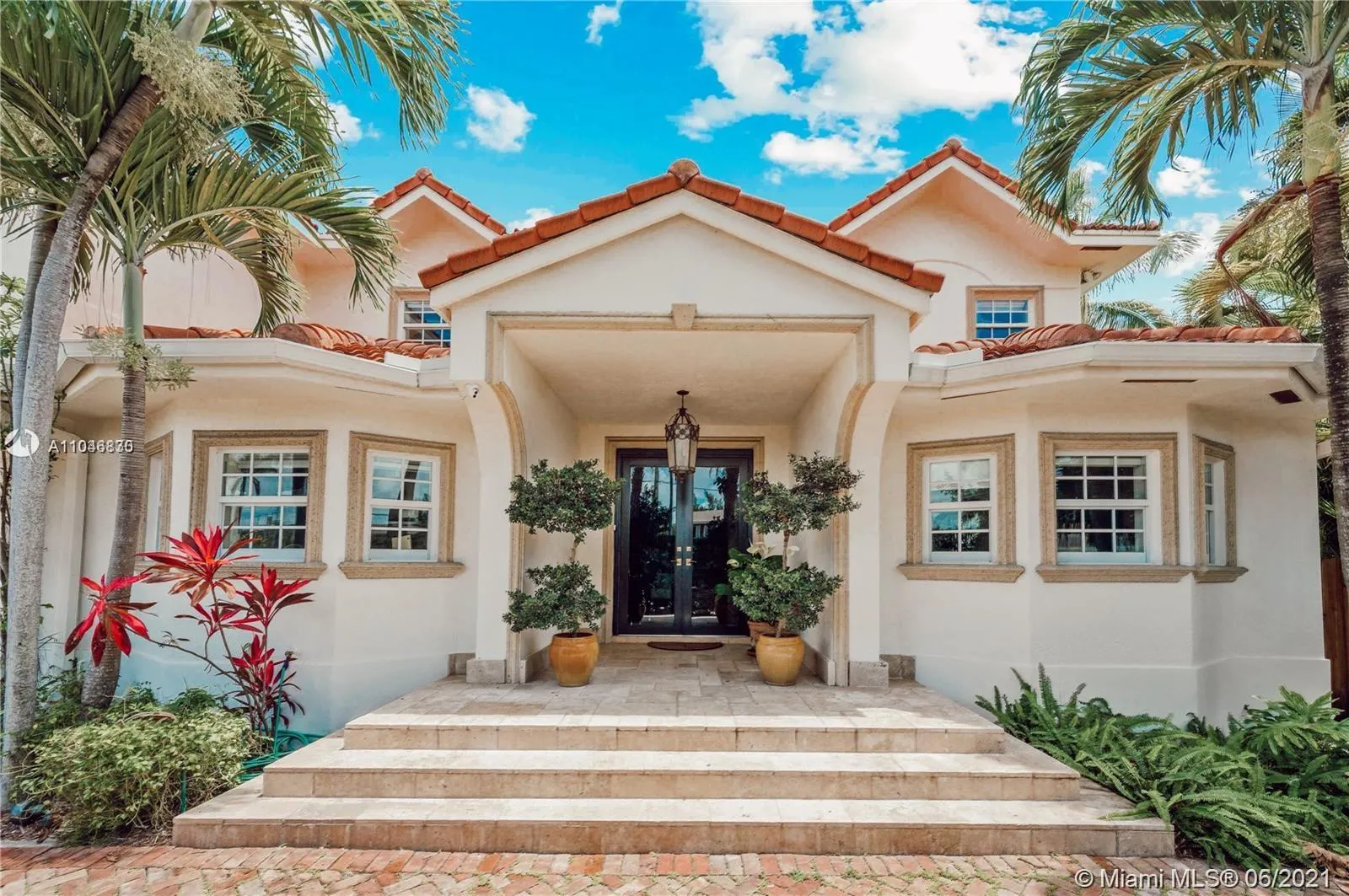 431 Layne Blvd, Hallandale Beach FL 33009