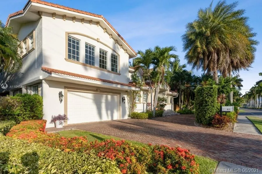 431 Layne Blvd, Hallandale Beach FL 33009
