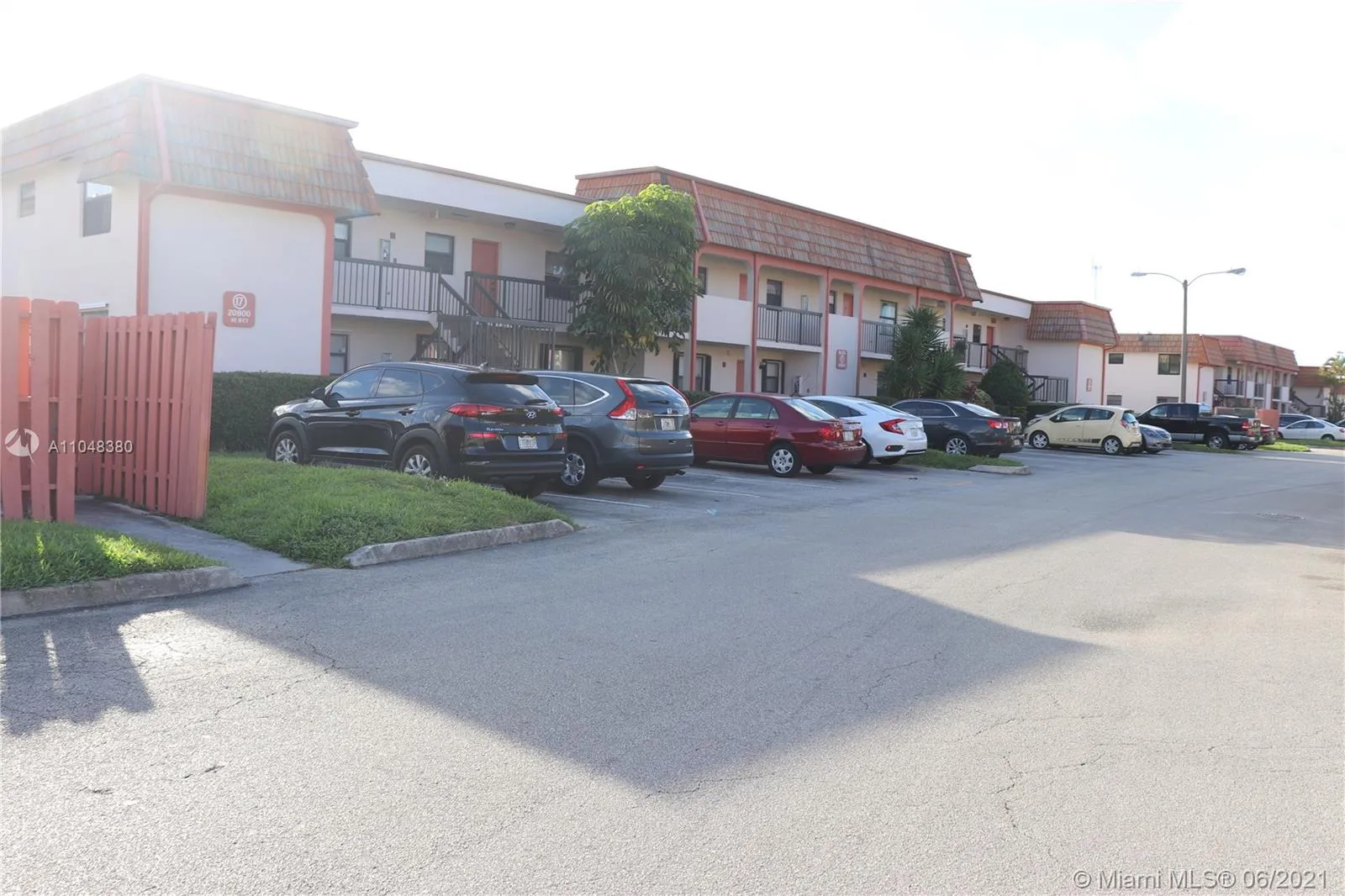 3 bedroom 2 bath for sale at 20800 NE 8th Ct # 17, Miami FL 33179