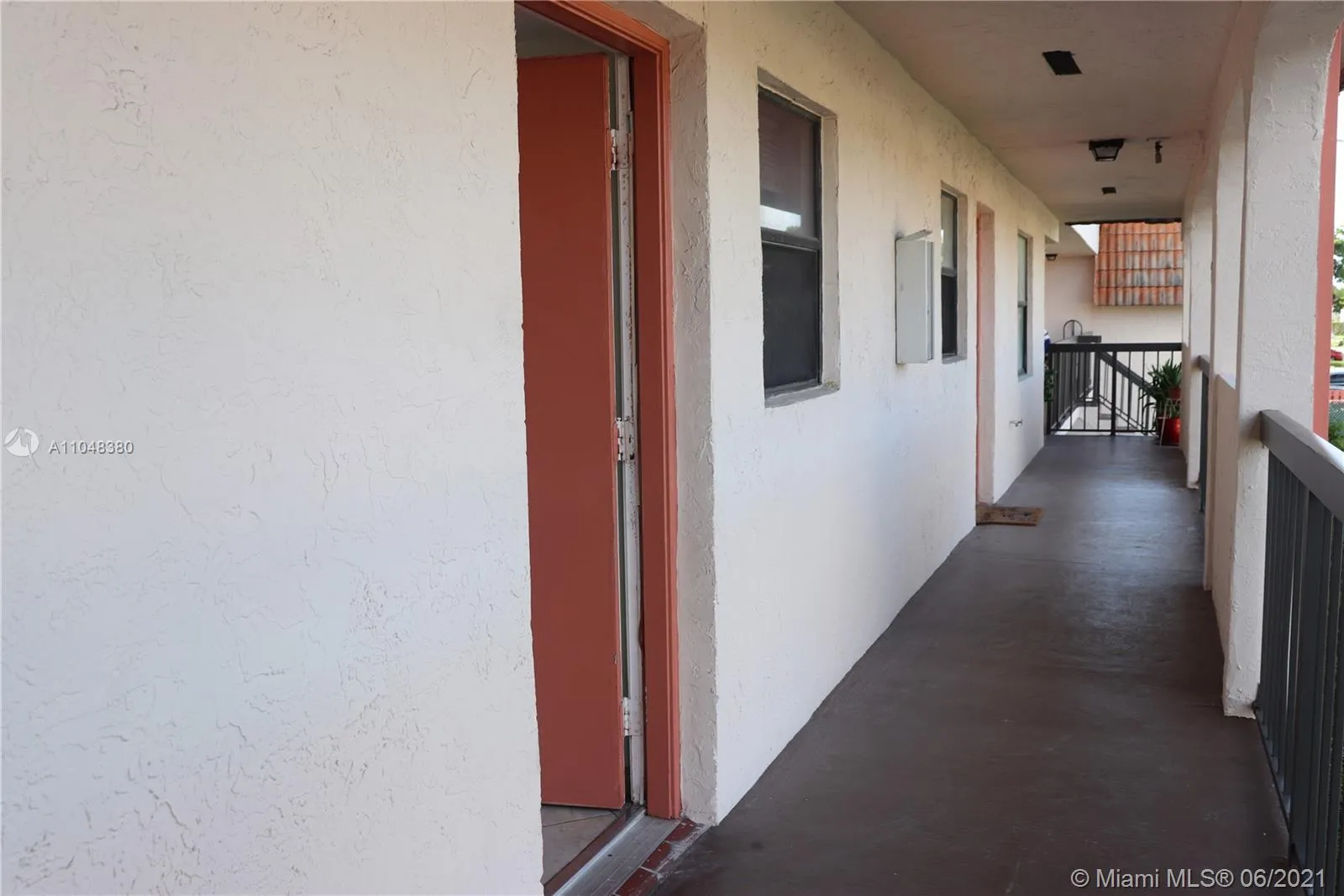 20800 NE 8th Ct # 17, Miami FL 33179