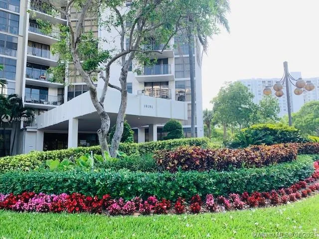 18181 NE 31st Ct # 1605, Aventura FL 33160